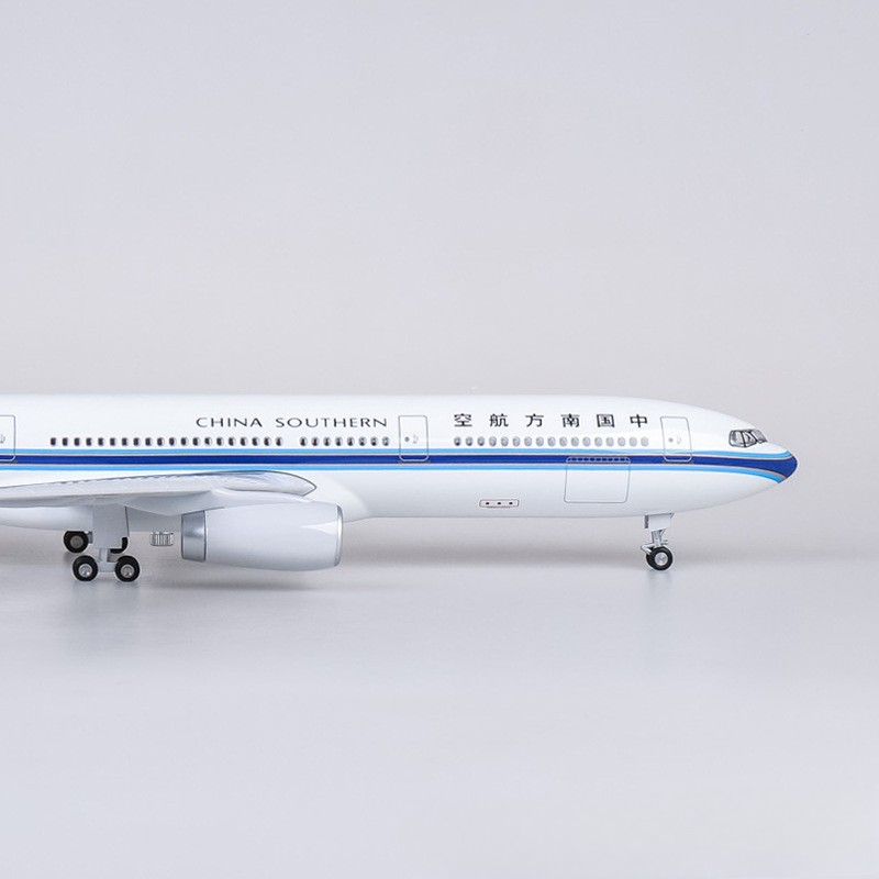47cm China Southern A330 Simul - Model Kit Plane 评论和价格