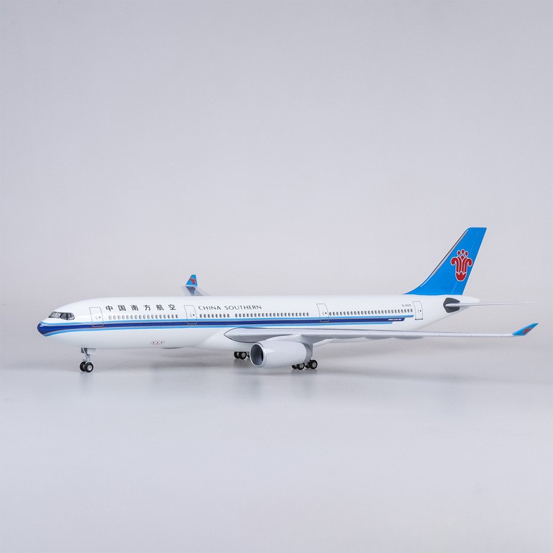 47cm China Southern A330 Simul - Model Kit Plane 评论和价格